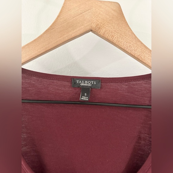 Talbots Ruffle Front Knit Tank Burgundy Size Small - Picture 4 of 5